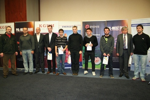 W Legnicy szachowali arcymistrzowie